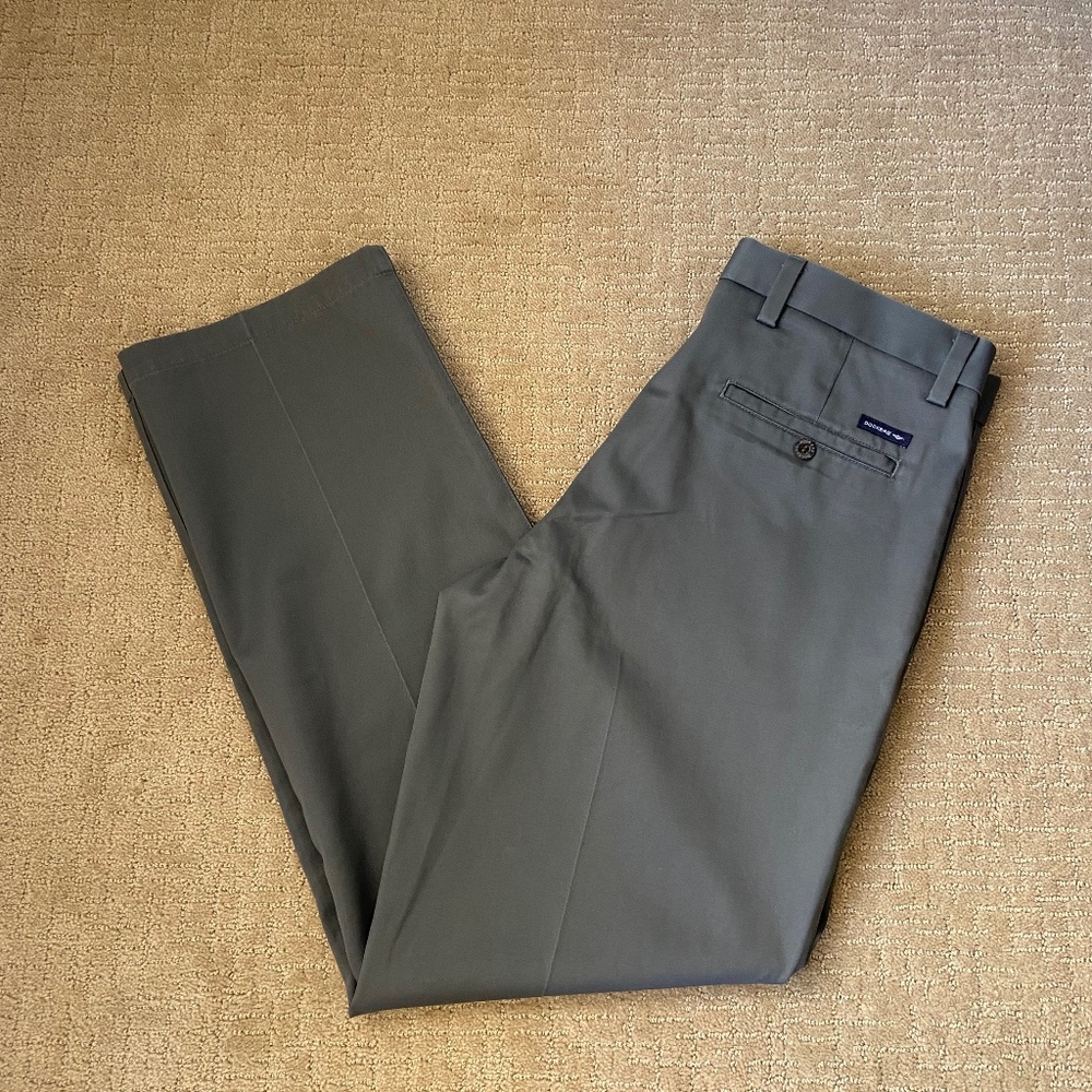 Dockers D2 pants - gray, 33 x 32, very good condition